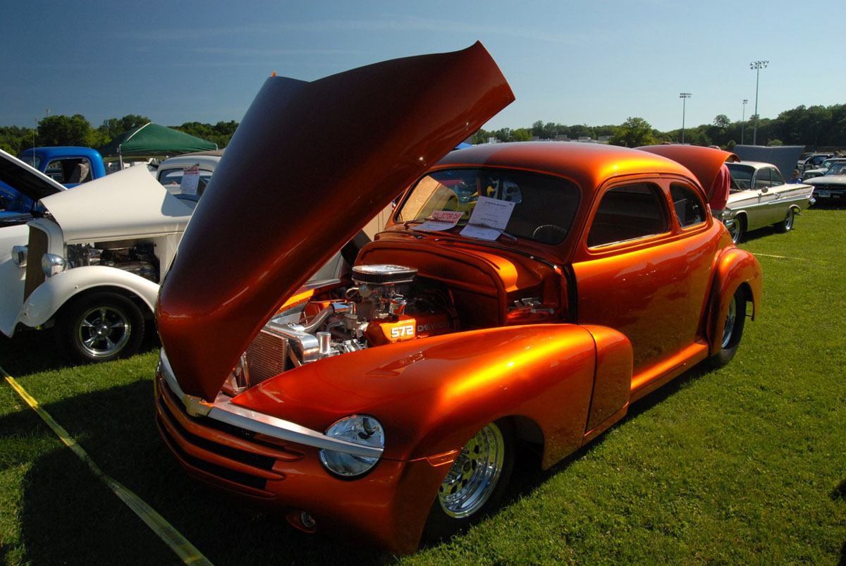 Barnum Festival "The Greatest Car Show on Earth" Hotrod Hotline